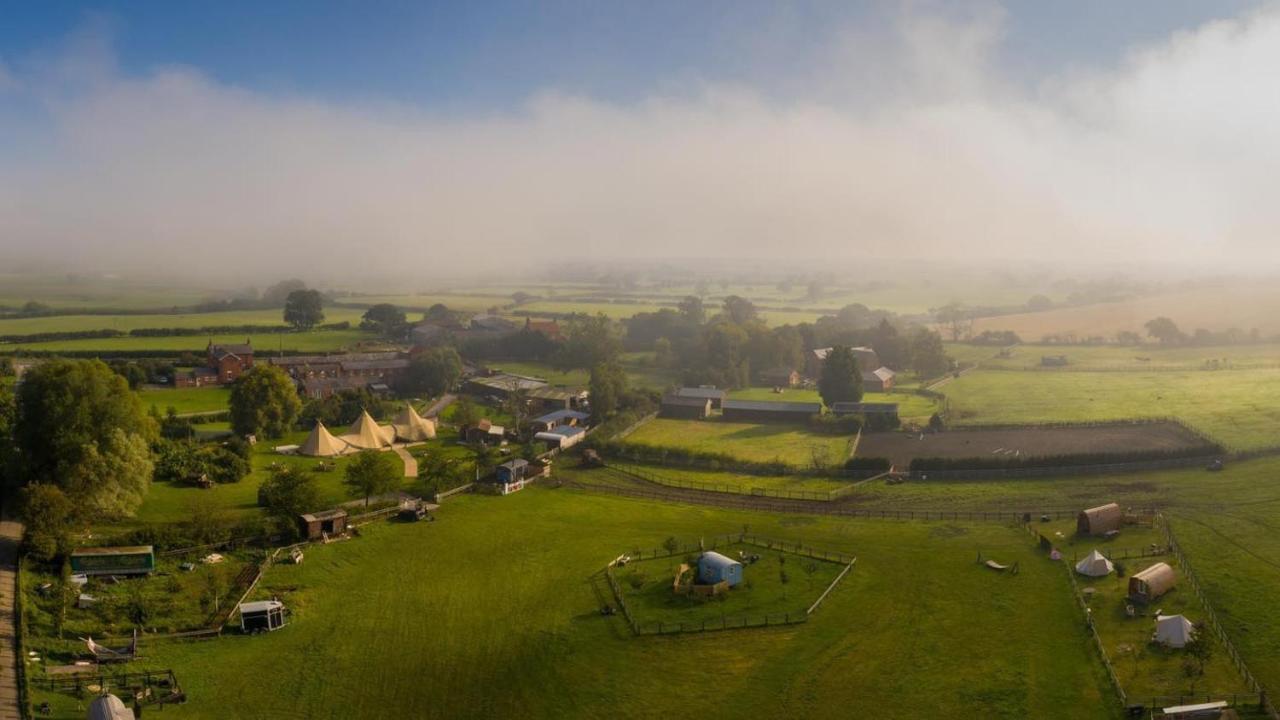 Skipbridge Farm Glamping ยอร์ค ภายนอก รูปภาพ