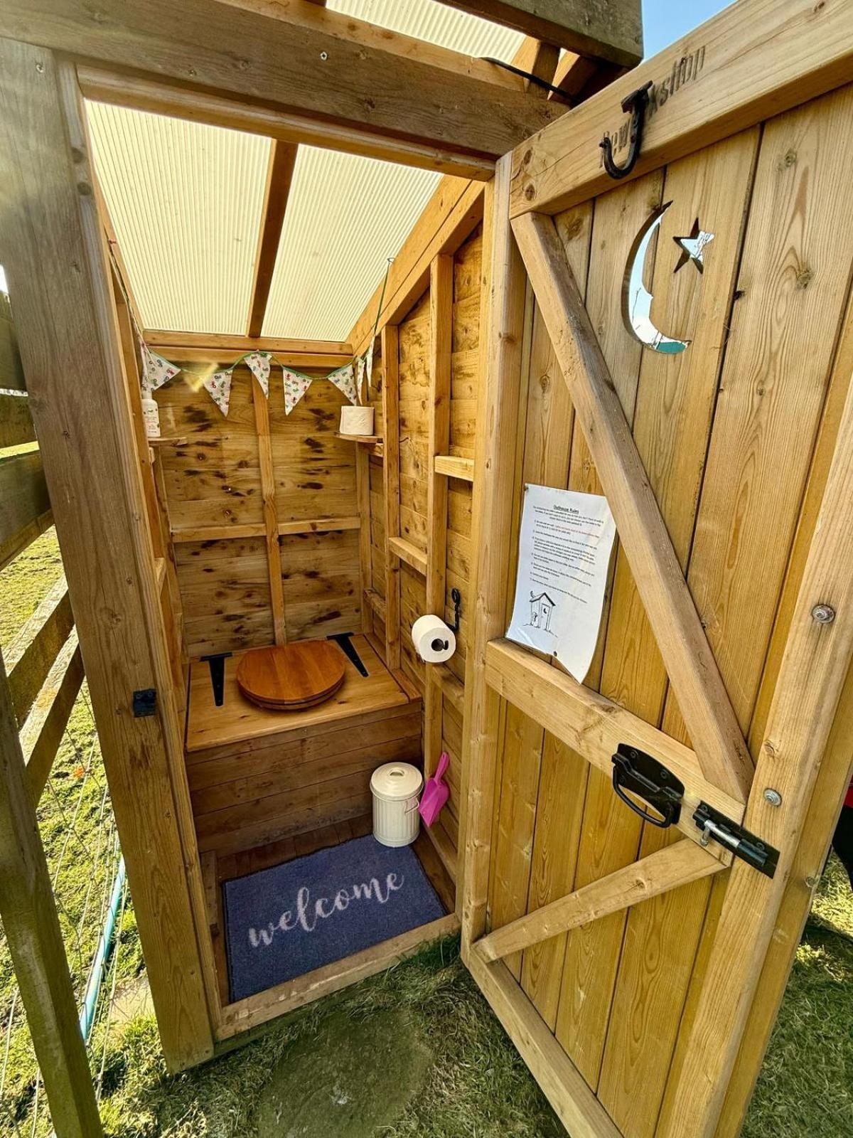 Skipbridge Farm Glamping ยอร์ค ภายนอก รูปภาพ
